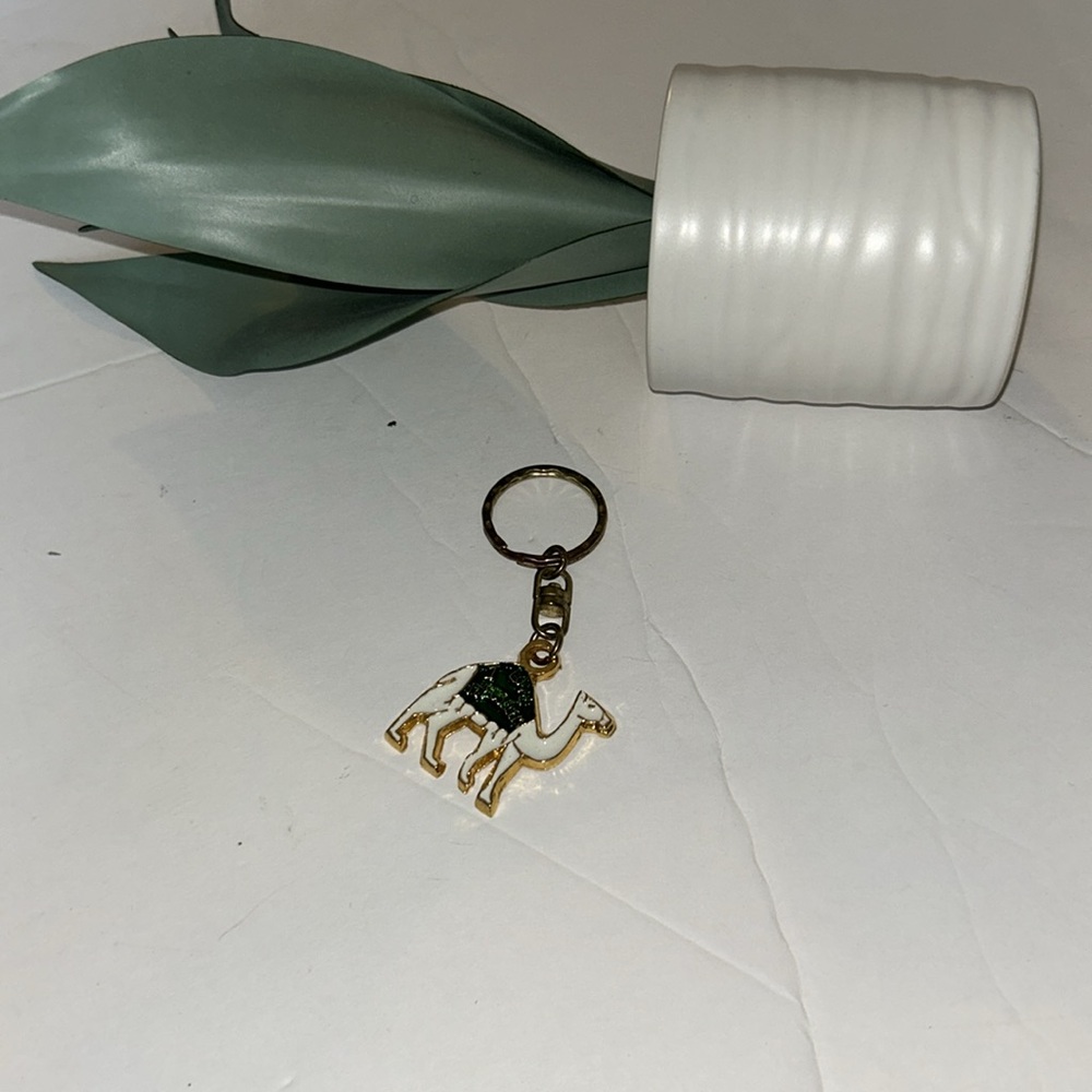 Ami I Love Jerusalem Camel Keychain with Green and Gold Accents